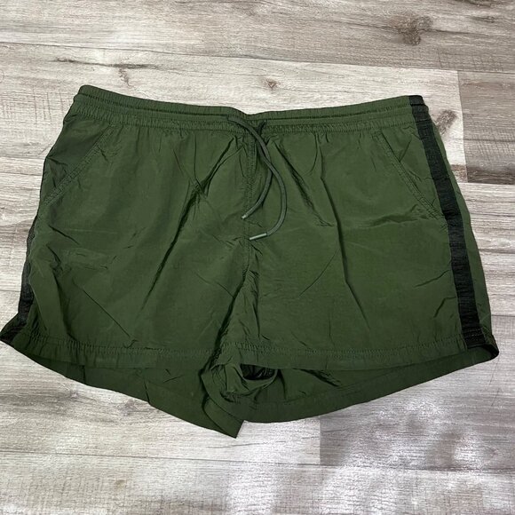 Athleta Athletic Expedition MR Side Stripe Loose Shorts Green Women’s Size 8 - Picture 1 of 10